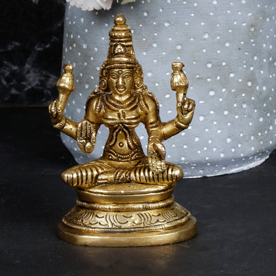 Goddess Lakshmi Sitting on Lotus Statue for Home Puja Mandir