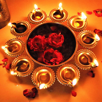 Decorative Metal Diya Traditional Lotus Urli Tealight Holder Golden Bowl for Floating Flowers and Tea Light Candles Home