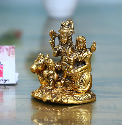Metal Shiv Parivar/Shiva Parvati and Ganesha and Kartik Idol Lord Shiva Sitting On Nandi Decorative Showpiece