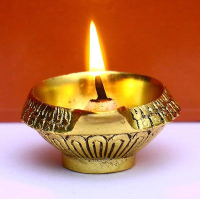 Handcrafted Ganesh and Kuber Diya showpiece, 8 x 6 x 14 cm, 410g. Symbolizing wisdom and prosperity, ideal for home decor or gifting